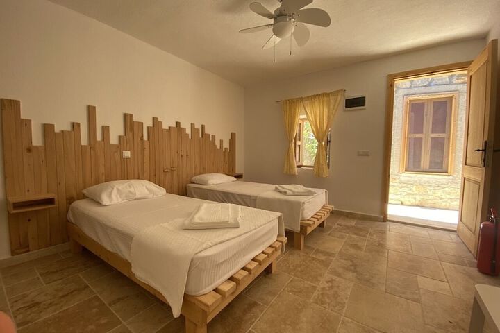 Room 17 of 58