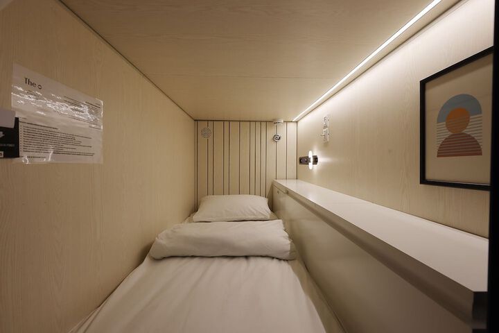 Room 7 of 25