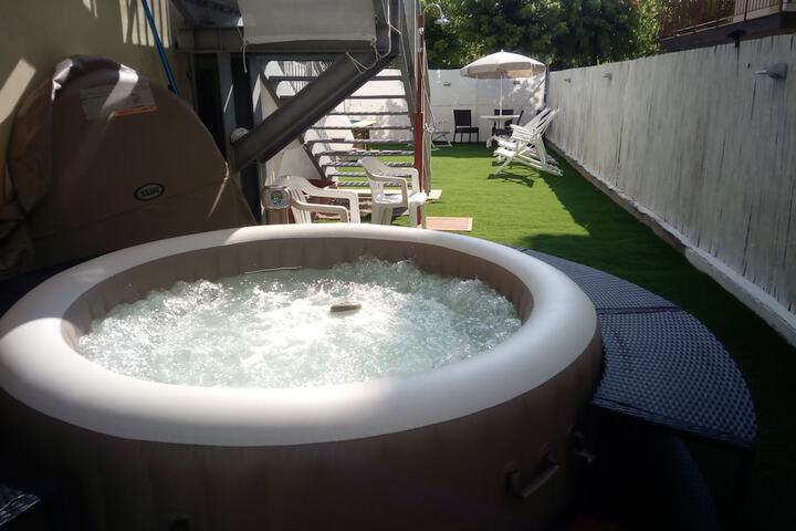 Jetted tub