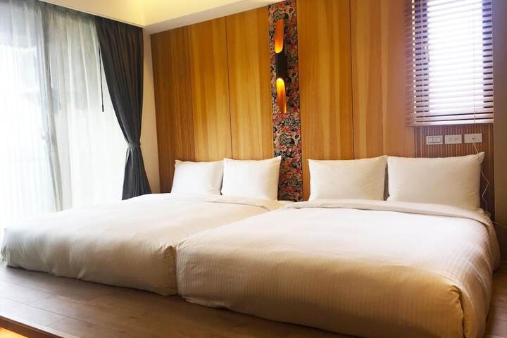 Room 19 of 45
