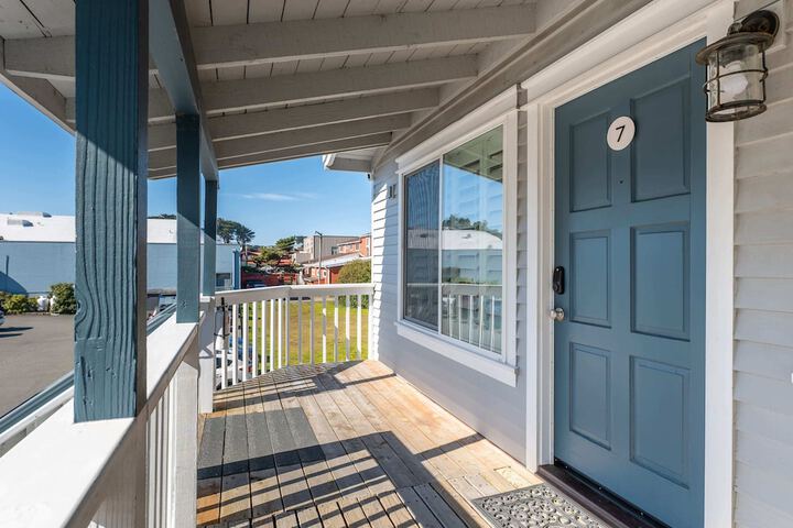 Terrace/Patio 56 of 86