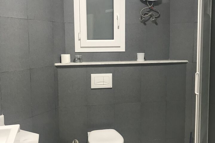 Room 106 of 126