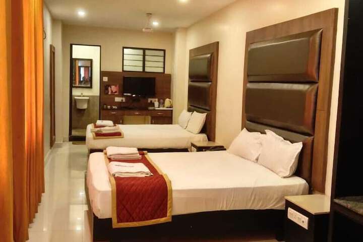 Room 22 of 25