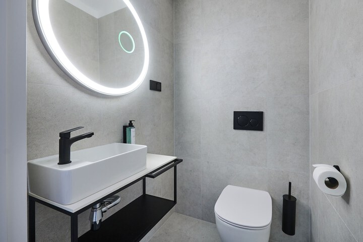 Bathroom Interior Photo