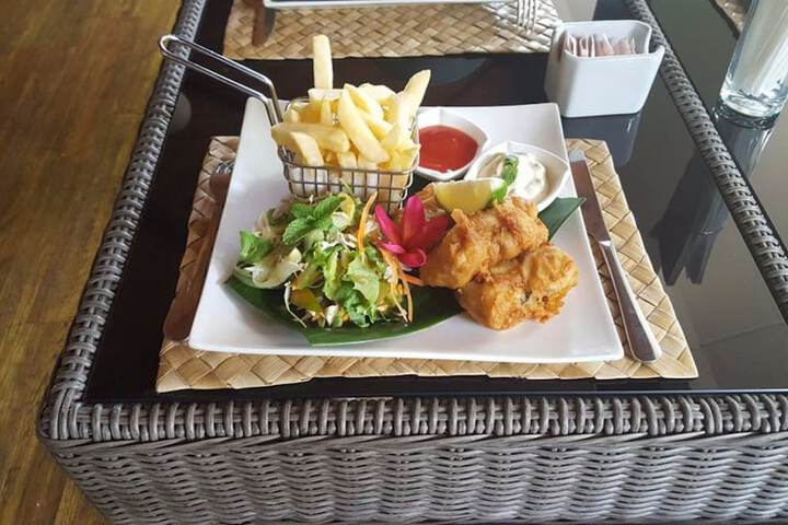 Dining 43 of 71