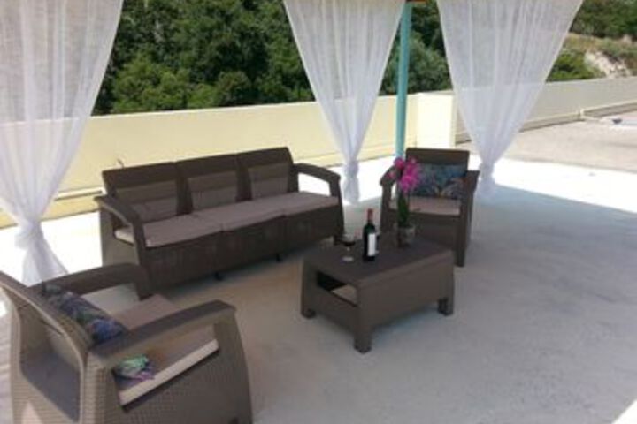 Terrace/Patio 27 of 29