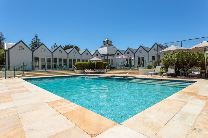 Pool 36 of 64
