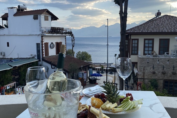 Dining 50 of 59
