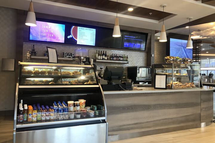 Breakfast area
