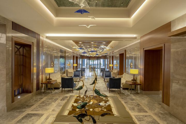 Hotel Lobby