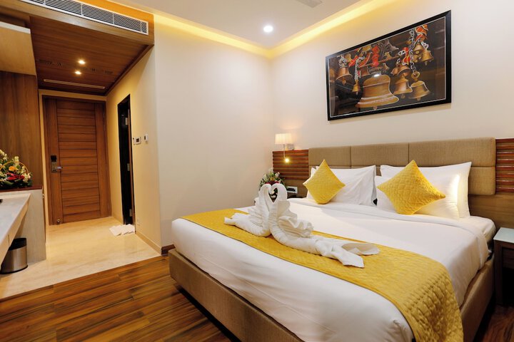 Room 27 of 57