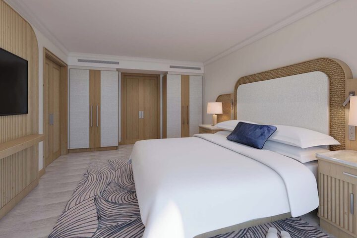 Room 12 of 65