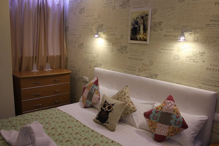 Room 22 of 28