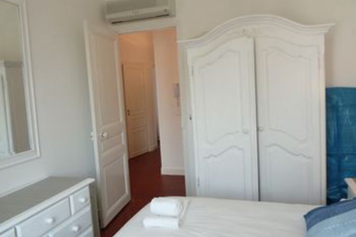 Room 10 of 47
