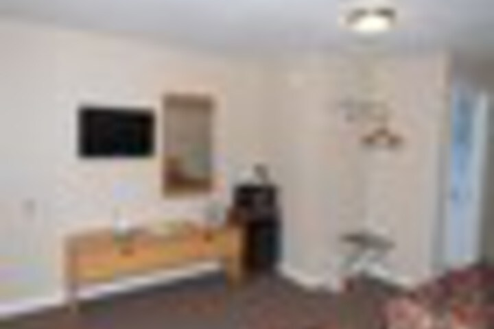 Room 14 of 36