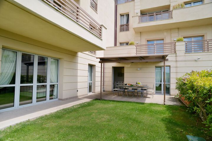 Terrace/Patio 130 of 216