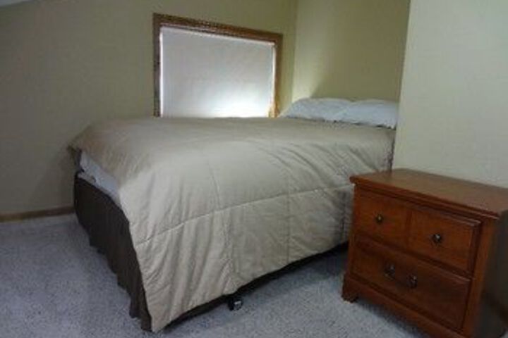 Room 14 of 105