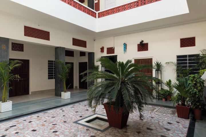 Hotel 44 of 51