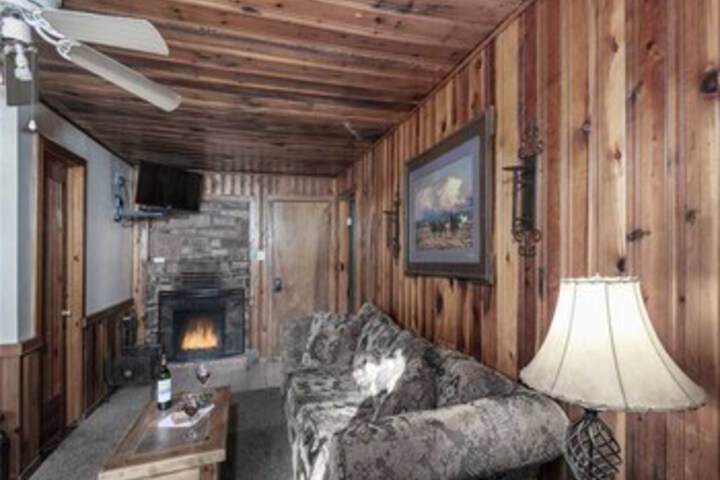 Room 18 of 29