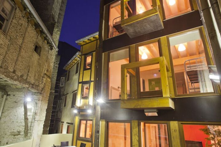 Terrace/Patio 7 of 16