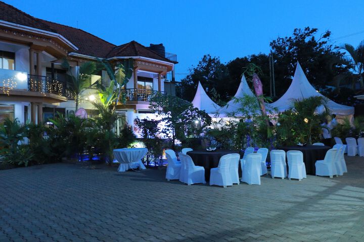 Hotel 172 of 182