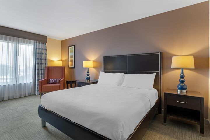 Room 44 of 93