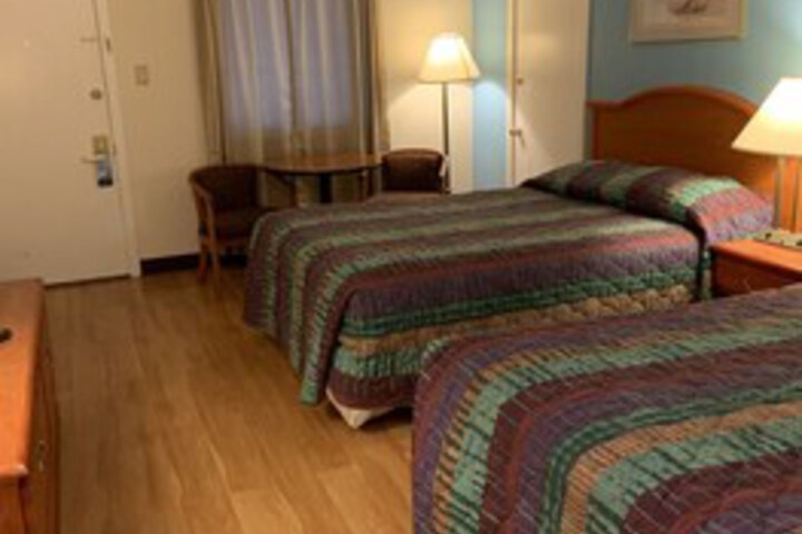 Room 20 of 25