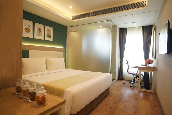 Room 12 of 54