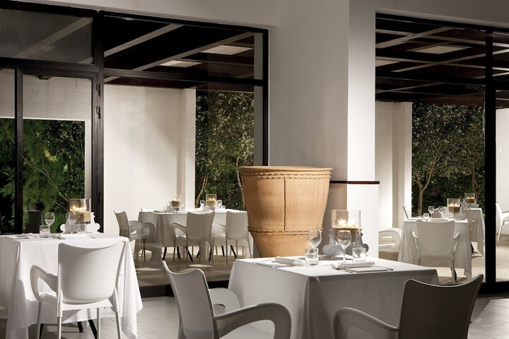 Dining 89 of 113