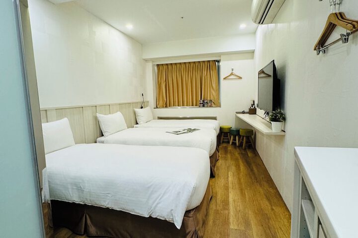 Room 14 of 56