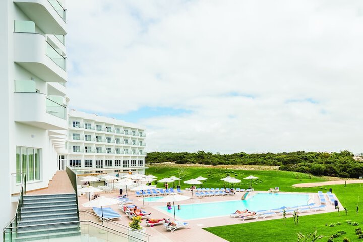 Pool 56 of 128