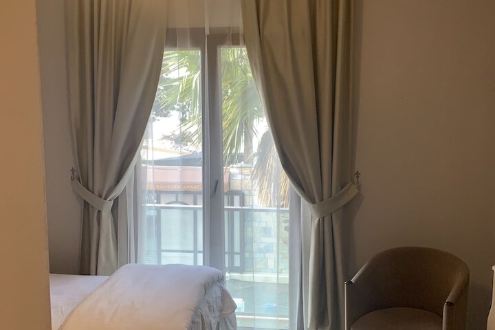 Room 40 of 159