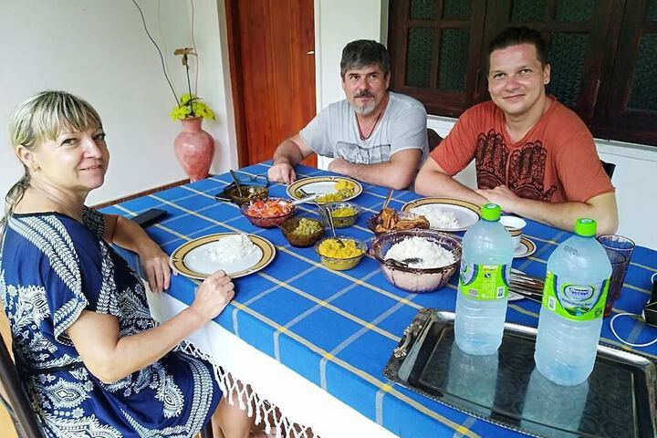 Dining 23 of 31