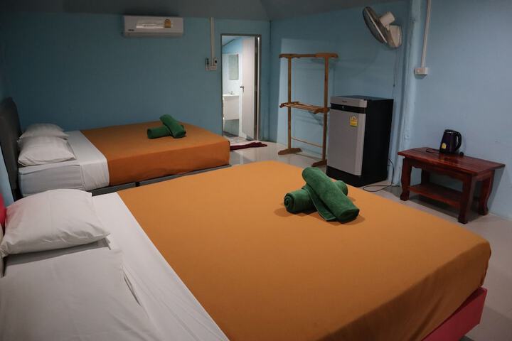 Room 38 of 43