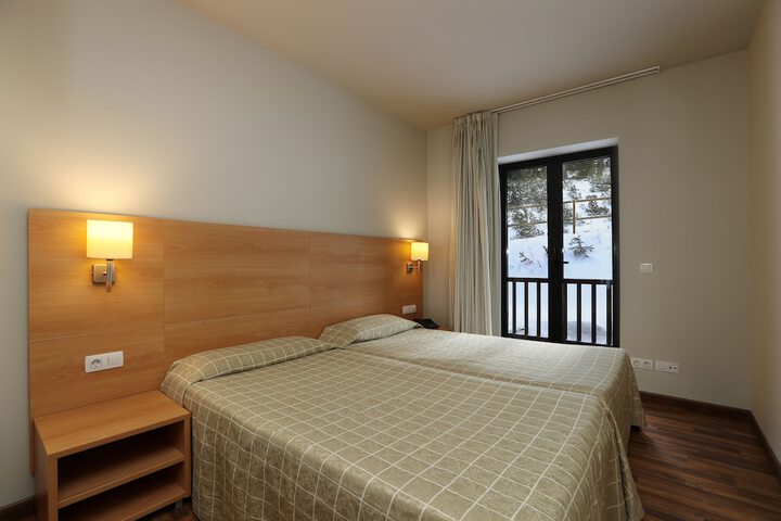 Room 8 of 58