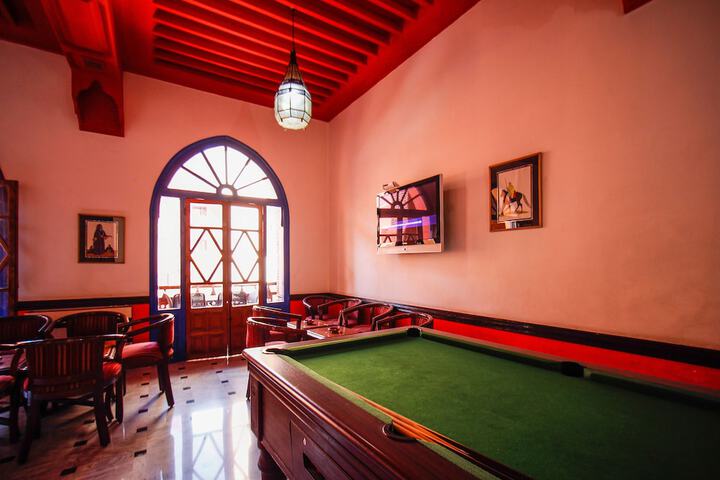 Karaoke room