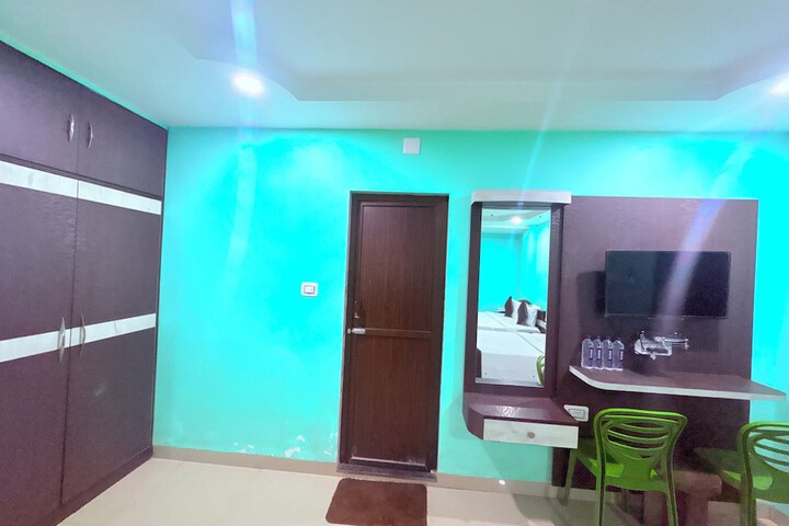 Room 26 of 41