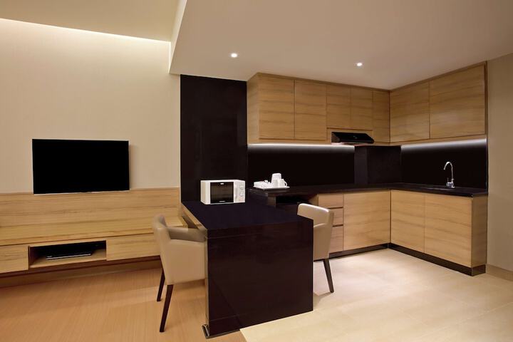Room 12 of 69