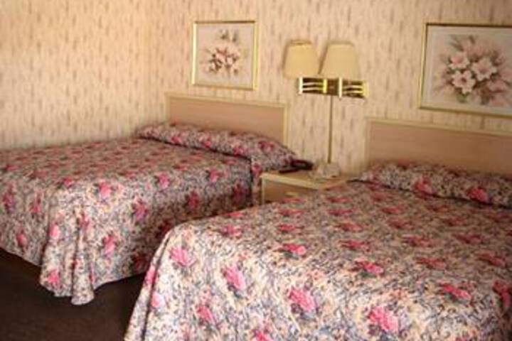 Room 21 of 27