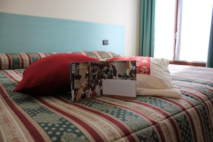 Room 14 of 79
