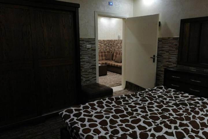 Room 14 of 50