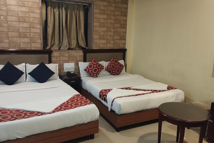 Room 21 of 32