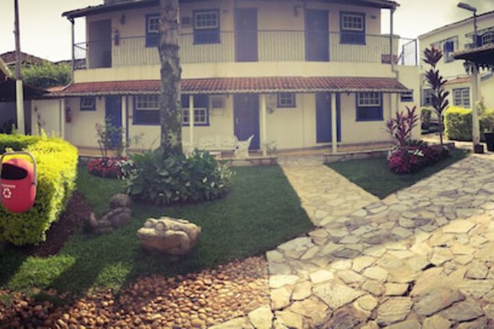 Hotel Exterior 50 of 54