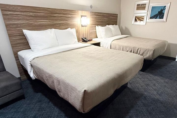 Room 14 of 38