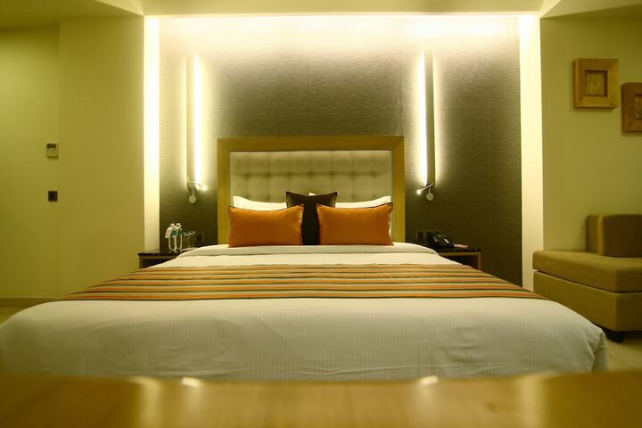 Room 14 of 95