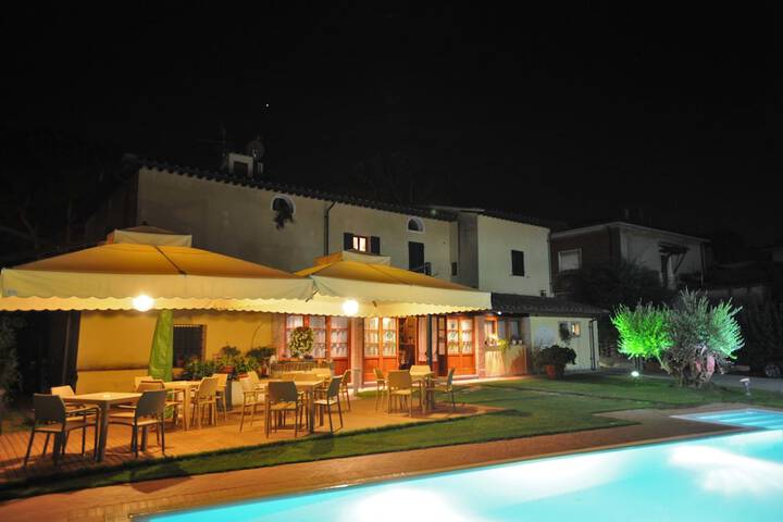 Pool Hotel