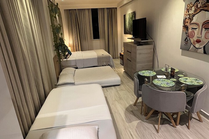 Room 58 of 102