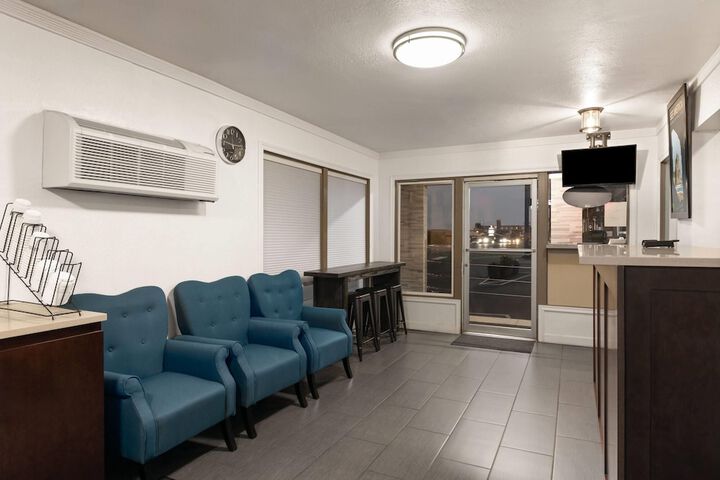 Lobby Entry