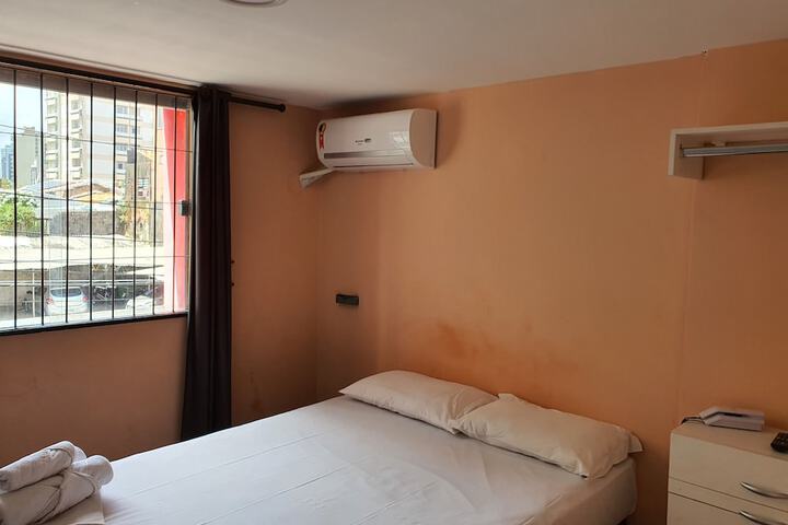 Room 7 of 28