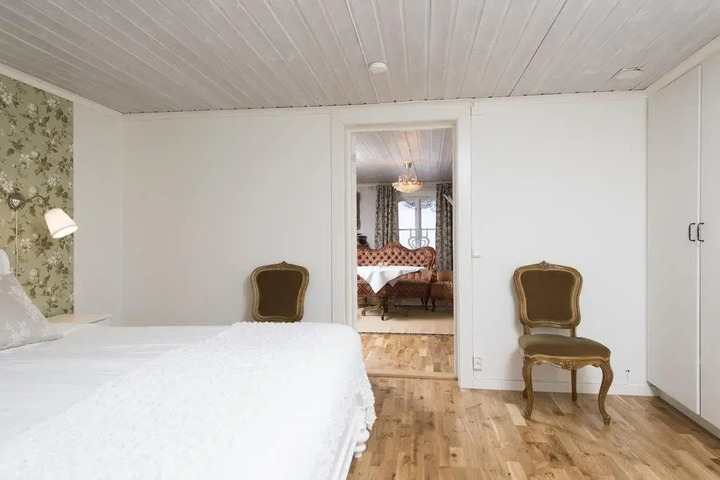 BACKA HOLIDAY HOME